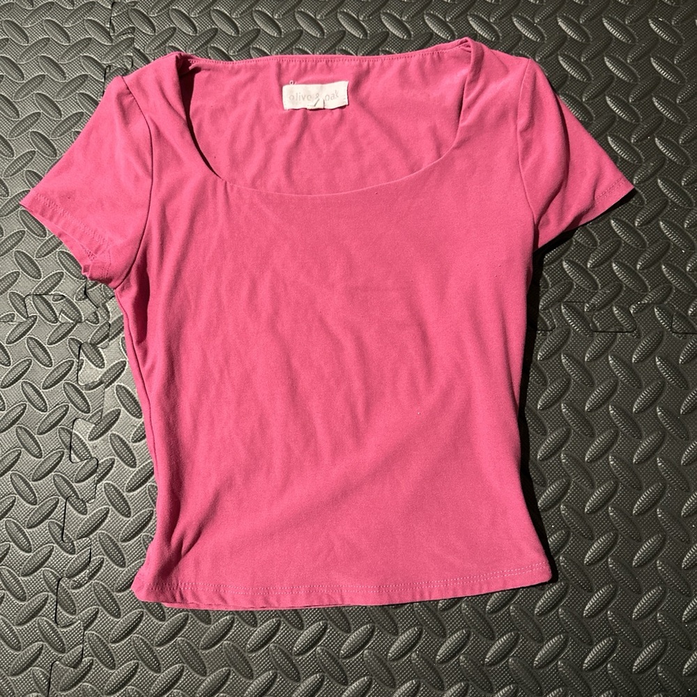 Women's Magenta Top